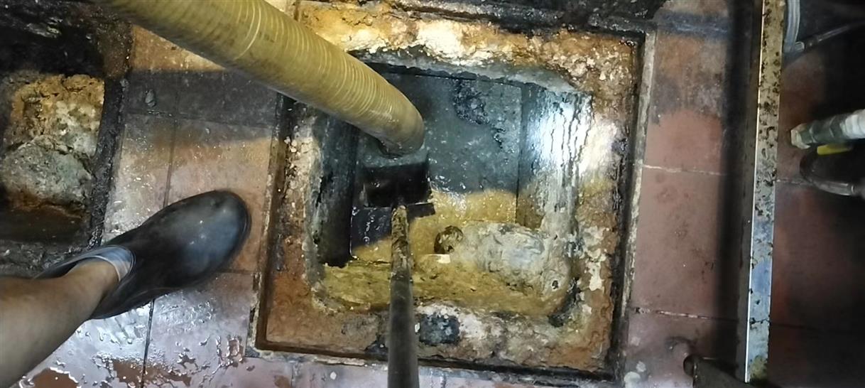 岚山污水池清理一般都有毒气，怎么预防中毒呢？